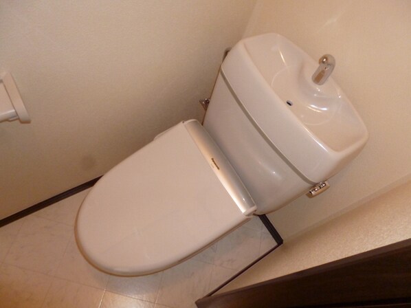 コンフォートテクノⅢの物件内観写真